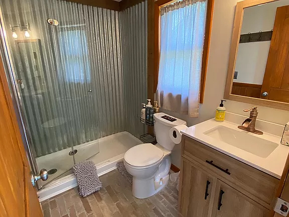 The Little House bathroom