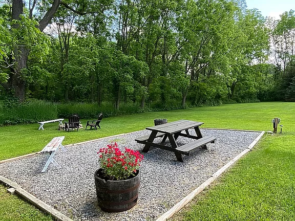 Canandaigua NY Finger Lakes Chalets offers your private resort in the woods with a private pool