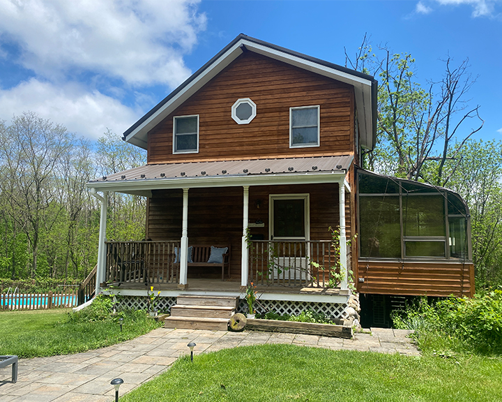 the little house at Finger Lakes Chalets